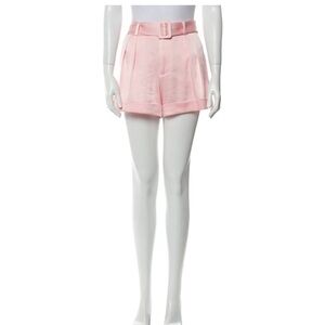 Chic Pink Pleated Shorts